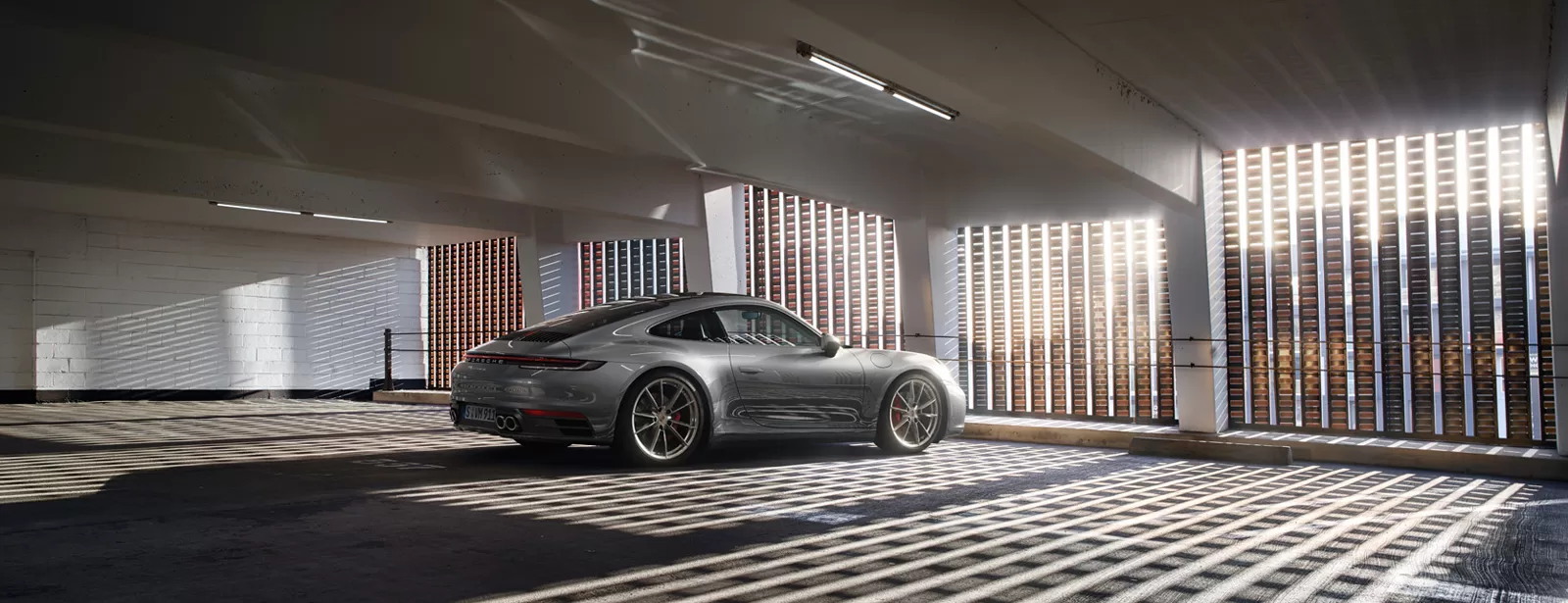 Икона дизайна и технологичности - новый Porsche 911. Старт продаж в Порше Центр Новосибирск